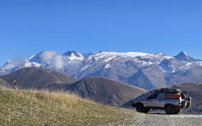 newsletter_form...
70 – ggroadtrip – REPUBLIQUE DEMOCRATIQUE DU CONGO
Du 25 au 28 decembre : Kinshasa - Luozi - Londela Kayes ( R. Congo) Avant toute chose, un grand merci à tous,...
69 – ggroadtrip – BILAN MECANIQUE 2023/2024
Le ton est donné… ça va bricoler dur, dur ! Côté voiture, bien sûr, mais aussi côté remise en forme des occupants. Et là, pas d'excuses : il suffit...
68 – ggroadtrip – BILAN VOYAGE 2023 /2024
12 pays , 20 mois de conduite , 67 000 km : Angola, Namibie, Afrique du Sud, Lesotho, Eswatini, Mozambique,...
67 – ggroadtrip – ANGOLA – R.D.CONGO 2024
Du 26 sept au 15 oct : LOBITO - LUANDA - LUVO ( RDC) - ZONGO - M'FUTI - KINSHASA Jeudi 26 septembre Lobito vue d'en haut, nous y...
66 – ggroadtrip – ANGOLA 2024
Du 16 au 23 sept : KATWITWI B.P - IONA- LAS COLINAS L'heure du départ a sonné, laissant derrière nous les vastes étendues sauvages de la...
65 – ggroadtrip – NAMIBIE 2024 2ème partie
Du 16 aout au 4 sept : Khaubum ( 4 ) - TSUMEB - RUNDU - KATWITWI Border Très contents de retrouver les pistes namibiennes sans...
64 – ggroadtrip – ZAMBIE 2024 (2ème partie)
Du 2 au 16 Aout : Kasesya - Luangwa nord et sud - Kitama Mulilo Passage de frontière à Kasesya / Mbala. Aucun souci, petit border post, impek...
63 – ggroadtrip – TANZANIE 2024 2ème partie
Du 27 juil au 2 Aout : RUSUMO - KIGOMA - SITALIKE - KASUNGA - ZAMBIA Samedi 27 juillet De notre wild camp à 40 kilomètres de Rusumo...
62 – ggroadtrip – RWANDA 2024
Du 20 au 26 juillet : LAC KIVU - N.P NYUNGWE- RUSUMO Samedi 20 juillet Nous quittons le parc des volcans en direction de Gisenyi / Goma. Nous allons...
61 – ggroadtrip – RWANDA 2024
Du 8 au 20 juillet : KIGALI - PARC des VOLCANS Lundi 8 juillet Nous quittons l'Ouganda, avec regret. Initialement réticents à l'idée de le visiter...
60 – ggroadtrip – OUGANDA 2024
Du 3 au 8 juillet : PARC NATIONAL de MGAHINGA GORILLA 3 juillet 2024 De : lac Bunyonyi au Parc National de Mgahinga Gorilla. Nous quittons le...
59 – ggroadtrip – OUGANDA 2024
Du 26 juin au 3 juillet : DU RWENZORI MOUNTAINS - QUEEN ELIZABETH NP- BWINDI Jeudi 27 juin Nous quittons le camp Rwenzori Trekking,...
58 – ggroadtrip – OUGANDA 2024
Du 22 au 26 juin : DE KASENYI - KASENDA CRATER - RWENZORI MOUNTAINS Samedi 22 juin Direction plein sud vers le Kasenda crater. Les pistes...
57 – ggroadtrip – OUGANDA 2024
Du 19 au 21 juin : JINJA - SIPI FALLS - MURCHINSON FALLS Du 13 au 19 juin Nous arrivons, un peu épuisés, au camp de Haven en...
56 – ggroadtrip – OUGANDA 2024
Du 11 au 13 juin : ENTEBBE - MARAIS de MABAMBA Mardi 11, 12 et 13 juin Nous quittons Kampala pour Entebbe. La route ? Une autoroute , un vrai...
55 – ggroadtrip – TANZANIE / OUGANDA 2024
Du 3 au 10 juin : NDABAKA - MWANZA - BUSISI - KAMPALA 3 juin 2024 Nous quittons le Serengeti, totalement émerveillés par tout ce que le parc nous a...
54 – ggroadtrip – TANZANIE – 2024 –
Du 31 mai au 4 juin : SERENGETI Vendredi 31 mai Comme pour le Ngorongoro, il y a toujours une part de scepticisme à l'idée de visiter un lieu...
53 – ggroadtrip – TANZANIE – 2024 –
Du 29 au 1er juin: NGORONGORO Mercredi 29 mai Nous quittons notre lodge bien reposés et nous nous dirigeons vers de nouvelles aventures dans...
52 – ggroadtrip – TANZANIE – 2024 –
Du 23 au 28 Mai 2024: SIGINDA - ARUSHA - KILIMANDJARO Vendredi 24 mai La porte esr réparée ... Direction Arusha et cette fois...
51 – ggroadtrip – TANZANIE – 2024 –
Du 17 au 23 Mai 2024: MBEYA - SIGINDA Vendredi 17 mai En route pour le border post pour la Tanzanie. Ce matin, je fais un faux mouvement et...
50 – ggroadtrip – ZAMBIE- 2024 –
Du 11 au 17 Mai 2024: DE LUANGWA PARK - ISOKA Pour mémo : Piste rouge : Allons-nous prendre la piste à l'est du parc...
49 – ggroadtrip – ZAMBIE- 2024 –
Du 3 au 11 Mai 2024: CHIRUNDU - LUANGWA PARK - Vendredi 3 mai Chirundu Border post Dring dring, il est l'heure de passer la frontière....
48 – ggroadtrip – ZIMBABWE – 2024 –
Du 16 avril et 2 mai 2024 : GONAREZHOU - MANA POOLS Du 15 au 19 avril Le parc national de Gonarezhou situé dans le sud-est du...
47 – ggroadtrip – ZIMBABWE – 2024 –
Du 2 au 15 Avril 2024: HWANGE - MATOBO - Lac MUTIRIKWI - GREAT ZIMBABWE Vendredi 5 avril C'est le cœur léger que nous quittons Kasane en...
46 – ggroadtrip – BOTSWANA- 2024 –
Du 20 mars au 5 avril : KHWAI - MOREMI - SAVUTI - CHOBE - KASANE Tout comme pour la Namibie, nous n'allons pas revisiter le pays . Nous...
45 – ggroadtrip – NAMIBIE 2024 –
Du 6 au 20 mars : ALEXANDER BAY - KEETMANSHOOP - KHAUDUM PARK Mercredi 6 mars Arrivée en Namibie. Le passage à la frontière côté...
44 – ggroadtrip – AFRIQUE du SUD –
Du 26 fev au 6 mars : Cap town - Alexander Bay Border Lundi 26 février Nous quittons enfin Cape Town. La Toy ne se prend plus...
43 – ggroadtrip – AFRIQUE du SUD –
Du 9 au 26 Fev : PRINCE ALBERT - MONTAGU - FRANSCHHOEK - HERMANUS - LE CAP Vendredi 9 février Nous commençons la descente du Swatberg Pass Les...
42 – ggroadtrip – AFRIQUE du SUD –
Du 2 au 9 fév: MOUTAIN ZEBRA - KNYSNA - GEORGE - PRINCE ALBERT Vendredi 2 février Après notre passage éclair au Lesotho,...
41 – ggroadtrip – AFRIQUE du SUD – ESWATINI – AFRIQUE du SUD – LESOTHO
Du 22 janv au 2 fév. Lundi 22 janvier, Nous quittons enfin le camp du golf. Jamais nous ne sommes restés aussi longtemps dans la même région....
40 – ggroadtrip – AFRIQUE du SUD
Du 15 au 22 jan : PARC KRUGER Lundi 15 janvier Nous restons quelques jours supplémentaires à Malelane pour changer le pare-brise. Avec...
39 – ggroadtrip – AFRIQUE du SUD
Du 31 déc au 14 Jan: MALELANE - KRUGER Janvier 2024 Nous quittons Johannesburg le 2 janvier en direction de Malelane où, tout à fait par...
38 – ggroadtrip 2023 – FRANCE
Du 30 nov au 31 déc : FRANCE 30 décembre 2023 Départ de Johannesburg pour un mois en France et revoir nos familles et amis. Nous retrouvons...
37 – ggroadtrip 2023 – AFRIQUE du SUD
Du 20 au 27 nov : KRUGER - BLYDE RIVER CANYON - LYDENBURG Nous quittons l'Eswatini, tout aussi enchantés qu'en 2016. Le passage des frontières est...
36 – ggroadtrip 2023 – ESWATINI
Du 16 au 20 nov: MALLOTJA - PHOPHONYANE Falls - MLAWULA reserve - S.A Véronique m'a dit de placer l'Eswatini sur la carte RSA... Voila Véro...
35 – ggroadtrip 2023 – ESWATINI
Du 9 au 16 nov: Border post PONGOLA - MLILIWANE NP Jeudi 9 novembre Nous quittons le parc sous un ciel gris en compagnie des girafes qui...
34 – ggroadtrip 2023 – AFRIQUE du SUD –
Du 7 au 9 nov : BORDER POST PONTA - MABIBI - PONGOLA Park - Itinéraire de google Itinéraire de ggroadtrip Mardi 7 novembre Nous franchissons...
33 – ggroadtrip – MOZAMBIQUE
Du 31 oct au 7 nov : ZONGUENE - MAPUTO - SANTA MARIA - PONTA DO OURO Samedi 28 octobre Nous quittons le l’Eco lodge Dunes de Dovela et...
32 – ggroadtrip – MOZAMBIQUE
Du 26 au 31oct : Tofo - Dunes de Dovela - Maputo - Jeudi 26 octobre Nous quittons Tofo en direction du sud. mais le plus possible par...
31 – ggroadtrip 2023 – MOZAMBIQUE
Du 21 au 25 oct : BARAZUTO - MORRUNGULO - TOFO Samedi 21 octobre Debout à 7 heures du matin, car notre départ est programmé à 8 heures, juste...
30 – ggroadtrip 2023 – MOZAMBIQUE
Du 15 au 20 oct : MACHIPANDA Border Post - VILANKULO Ce qui était prévu : Changement ? oui, on le fait à l'envers et on ajoute le parc de...
29 – ggroadtrip – ZIMBABWE
Du 9 au 15 oct : HARARE - NYANGA - VUMBA- MUTARE Lundi 9 octobre Nous quittons Harare après une semaine de pause. De ce que nous...
28 – ggroadtrip – ZIMBABWE
Du 30 sept au 9 oct : KARIBA - HARARE Samedi 30 septembre Nous quittons Kariba et nous nous dirigeons vers Harare. Nous avions...
27 – ggroadtrip – ZIMBABWE
Du 22 au 29 sept : VICTORIA FALLS - MLIBIZI - CHIZARIRA - KARIBA vendredi 22 septembre Dernier petit déjeuné au Botswana et direction le...
26 – ggroadtrip 2023 – RSA – BOTSWANA
Du 11 au 21 sept : PLATJAN - NATA - ELEPHANT SANDS - CHOBE RIVER Lundi 11 septembre Nous quittons le superbe parc de Marakele ainsi que...
25 – ggroadtrip 2023 – AFRIQUE DU SUD
Du 2 au 11 sept ; JOHANNESBURG - KINSHASA - JOHANNESBURG - MARAKELE PARK Mercredi 19 juillet Nous allons à Johannesburg et laissons la...
24 – ggroadtrip 2023 – BOTSWANA
MAUN - SERONGA- KALAHARI - NTWETWE PAN - GABORONE Jeudi 29 juin Vous vous souvenez, nous devions faire cette boucle mais la piste intérieure...
23 – ggroadtrip 2023 – BOTSWANA
MAUN - KHWAI - SAVUTI - MOREMI - MAUN Samedi 17 et dimanche 18 juin En route vers la rivière Khwai et Savuti sauf que… l’appel du pain...
22 – ggroadtrip 2023 – BOTSWANA
B.P. PLATJAN - PAN NXAI - MAUN Mercredi 7 juin En route vers le Botswana. Voici ce qui était prévu mais nos plans sont changés,...
21 – ggroadtrip 2023 – AFRIQUE DU SUD
SPRINGBOK - KRUGER - LOUIS TRICHARD - PLATJAN BORDER Tracé bleu Vendredi 19 mai On se prépare pour partir demain et nous changeons nos plans....
20 – ggroadtrip 2023 – AFRIQUE DU SUD
NAMAKWA eco trail - PORT NOLLOTH- SPRINGBOK Tracé bleu Direction vers Pella et le Klein Pella camp. Cela fait quelques wild camp que nous...
19 – ggroadtrip 2023 – AFRIQUE DU SUD
ITINÉRAIRE PRÉVU . Poste frontière Namibie/RSA Mata-mataKgalagadi transfrontalier NP 4/5 joursKgalagadi transfrontalier NP sortie parc : 3a) chutes...
18 – ggroadtrip 2023 – NAMIBIE
DE AUS - LUDERITZ - KEETMANSHOOP - MATA MATA Lundi 17 avril Luderitz, nous ne devions pas y aller à cause du vent qui est...
17 – ggroadtrip 2023 – NAMIBIE
DE SOSSUSVLEI à AUS - Jeudi 13 avril Nous quittons les dunes et nos amis. Direction Aus...
16 – ggroadtrip 2023 – NAMIBIE
DE SWAKOPMUND - KUISEB CANYON - SOSSUSVLEI Vendredi 7 avril Vers le Kuiseb canyon Depuis Walvis Bay, il y a plusieurs pistes pour s’y...
15 – ggroadtrip 2023 – NAMIBIE
WINDHOEK - GAMSBERG - TINKAS - MOON LANDSCAPE - SWAKOPMUND 27 mars Départ de Windhoek et cap à l’ouest vers Swakopmund Nous faisons un petit détour...
14 – ggroadtrip 2023 – NAMIBIE
Brandberg - Messum crater - Henties bay - Spitzkoppe - Windhoek 17 mars Nous quittons le Brandberg et sa Dame Blanche en direction du Messum...
13 – ggroadtrip 2023 – NAMIBIE
ROCK FINGER - DOROS CRATER - DIVORCE PASS - BRANDBERG Nous quittons Rock Finger sous le soleil et nous dirigeons vers Doros crater un autre...
12 – ggroadtrip 2023 – NAMIBIE
GROOTFONTEIN - WATERBERG - OKONJIMA - ROCK FINGER 11 mars Après notre magnifique passage dans le parc de Khaudum nous campons à l’entrée...
11 – ggroadtrip 2023 – NAMIBIE
TSUMEB - GROOTFONTEIN - MAHANGO - KHAUDUM - GROOTFONTEIN 1 et 2 mars Tsumeb une bien...
10 – ggroadtrip 2023 – NAMIBIE
De Sesfontein à Etosha Park 22 février. Deux solutions : - Une petite piste ( rouge...
9 – ggroadtrip 2023 – NAMIBIE
Du nord du Marienfluss à Sesfontein. 16 février. Nous quittons notre beau héron de...
8 – ggroadtrip 2023 – NAMIBIE
D'Épupa Falls au nord du Marienfluss par Van Zyls Pass ! Lundi 13 février Nous quittons notre petit havre de paix d’Epupa Falls, fini le farniente...
7 – ggroadtrip 2023 – NAMIBIE
7 février Voici le programme général Vers Epupa FallsVers Marienfluss par Van Zyl's PassDescente vers PurosVisite région PurosVers Etosha ; 1...
6 – ggroadtrip 2023 – Angola
Sortie du parc Iona à la frontière Angola/Namibie 2 février Réveil 7 h, le soleil tape déjà fort. Nous nous arrêtons encore faire le plein...
5 – ggroadtrip 2023 – Angola
30 janvier Nous quittons le Flamingo et son canyon en direction du lac Arco et du parc Iona. [gallery columns="2" size="large"...
4 – ggroadtrip 2023 – Angola
23 janvier Nous quittons Pedras Negras, direction les rapides de la rivière Kwanza. [gallery columns="2" size="large" ids="11813,11459"...
3 – ggroadtrip 2023 – Angola
18 janvier Nous avions prévu 2 itinéraires, au final il y en aura 3 et c’est ce 3eme que nous emprunterons . ( l'explication est dans l'article...
2 – ggroadtrip 2023 – Le départ
"Le plus beau voyage , c'est celui qu'on n'a pas encore fait."Loick Peyron Tout est prêt, la toy, le pilote et la copilote. Mais le plus important...
1- ggroadtrip 2023 – Préparation
Enfin, notre second voyage en Afrique australe approche à grands pas. Depuis quelques mois Yannick contrôle, ajuste, modifie, démonte, remonte,...
FRANCE juin 2022, 3ème partie
Sentier des douaniers jusqu’à la pointe du Croisic. Les vagues de l’océan Atlantique prennent d’assaut… Ici, la nature reprend ses droits.
FRANCE Juin 2022, 2ème partie
Du col de la Pertie... au Col de Finiel Jeudi 9 juin Nous quittons notre bel emplacement de la montagne d'Angèle au col de la Pertie pour une rando...
FRANCE juin 2022, 1ère partie
Nous devions aller dans le nord de l’Italie, puis le nord de l’Espagne, et puis… il y a eu le Vercors et la Drôme provençale…! Résultat, nous...
Trail des Broussards
Trail de 17 km et 7 km, en brousse, en République Démocratique du Congo à 150 km de kinshasa
30 participants, une belle réussite
Lubumbashi – Kinshasa R D CONGO
2500 km13 jours de conduite et 17 jours de voyage. Terrible traversée inoubliable, difficile et riche en émotions de toutes sortes !
Trail « La boucle de Bombo Lumene »
Cet article contient plusieurs photos , 2 vidéos et un tracé garmin Vendredi 22 février, Après le trail de la M’futi, nous décidons de faire une...
Bas Congo from the sky
Bas Congo from the sky est une nouvelle vidéo qui vous fera découvrir le fleuve vers Zongo, la plage, la piste de kasangulu vers Zongo, ...
Mangrove de Muanda , Bombo Lumene, M Futi, Pistes Bas Congo
Mangrove de Muanda, Bombo Lumene, M Futi, pistes du Bas Congo Avec le drone Mavic Air, découvrez Bombo Lumene au petit matin comme vous ne...
Fleuve Congo – Plage M’Futi – Kinshasa
Fleuve Congo - Plage M'Futi - Kinshasa Dimanche 15 avril 2018 La piste est toujours praticable malgré les grosses pluies des jours...
Bombo Lumene-Réserve-Site naturel-Plateau des Batéké
Bombo Lumene-Réserve-Site naturel-Plateau des Batéké 1er Avril 2018 Nous sommes à dans la réserve de Bombo Lumene, +/-120 km de...
Trail – Kinshasa – Fleuve Congo -M’Futi
Trail - Kinshasa - Fleuve Congo -M'Futi Dimanche 29 octobre 2018 Dring dring 5h30, hop petit dej et c’est parti pour notre 1er Trail à...
Trans Aubrac : Trail de Capuchadou 22 avril 2017
Trail de Capuchadou (Aubrac) 22 avril 2017 Excitation, impatience, plaisir, doute, souffrance, gros doute, colère, hargne, rage, confiance,...
![88 – ggroadtrip – FRANCE